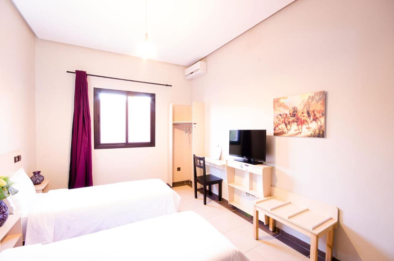 Hotel Inou アウリール エクステリア 写真